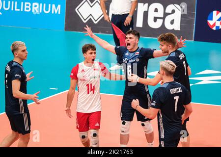 Montesilvano, Pescara, Italien. 21. September 2022. Das polnische Team jubelt während der CEV U20 Volleyball Europameisterschaft 2022 in Montesilvano (Foto: © Elena Vizzoca/Pacific Press via ZUMA Press Wire) Stockfoto