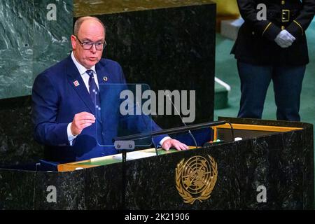 New York, USA. 21. September 2022. Prinz Albert II. Von Monaco spricht über die Generaldebatte der Generalversammlung der Vereinten Nationen von 77.. Kredit: Enrique Shore/Alamy Live Nachrichten Stockfoto