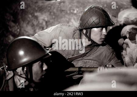 KAZUNARI NINOMIYA, RYO KASE, LETTERS FROM IWO JIMA, 2006 Stockfoto