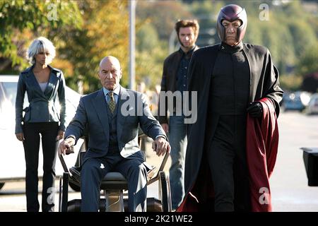 HALLE BERRY, Patrick Stewart, Hugh Jackman, IAN MCKELLEN, X-Men: Der letzte Widerstand: X-Men 3, 2006 Stockfoto