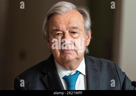 New York, NY - 21. September 2022: Pressekonferenz mit Generalsekretär Antonio Guterres im UN-Hauptquartier Stockfoto