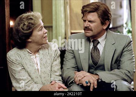 CATHERINE O'Hara, John Michael Higgins, FÜR IHRE BETRACHTUNG, 2006 Stockfoto