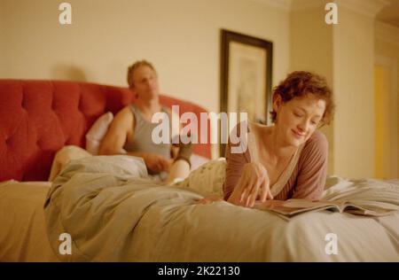 GREG GERMANN, Joan Cusack, FREUNDE MIT GELD, 2006 Stockfoto