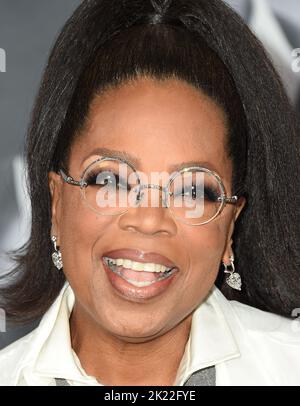Los Angeles, Ca. 21. September 2022, Oprah Winfrey bei Apple ankommen Original Films Dokumentarfilm "Sidney" Premiere im Academy Museum of Motion Picturs am 21. September 2022 in Los Angeles, ca. © Majil / AFF-USA.com Stockfoto