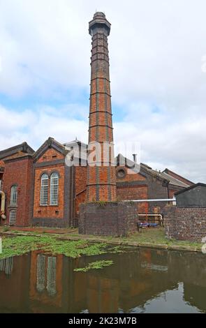 Ellesmere Port, Canal Basin Pumphouse and Chimney, Cheshire, England, Vereinigtes Königreich, CH65 4FW Stockfoto