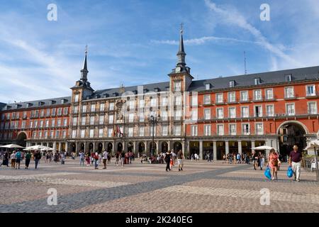 Madrid, Spanien, September 2022. Panoramablick auf die Plaza Major im Stadtzentrum Stockfoto