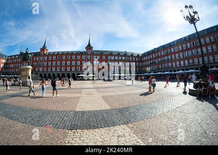 Madrid, Spanien, September 2022. Panoramablick auf die Plaza Major im Stadtzentrum Stockfoto