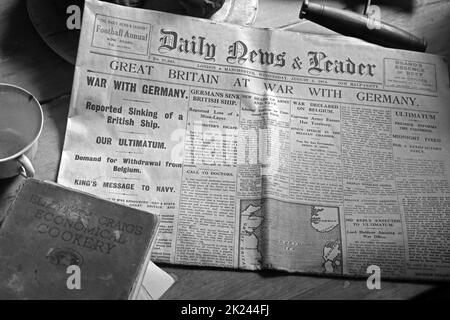 Daily News & Reader, Großbritannien im Krieg mit Deutschland, alte Zeitungsüberschrift, berichtete vom Untergang des britischen Schiffes, 05/08/1914 Stockfoto