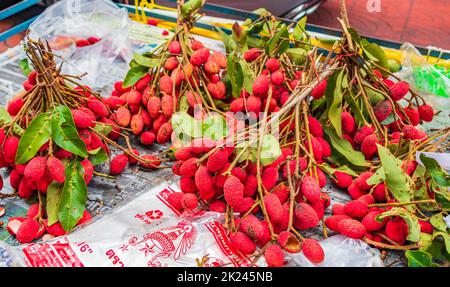 Bangkok Thailand 22. Mai 2018 Roter Obst-Goji auf dem Markt Thai Food China Town Bangkok Thailand. Stockfoto