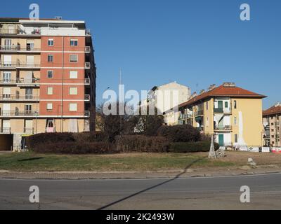 CHIVASSO, ITALIEN - CA. DEZEMBER 2021: Ansicht der Stadt Chivasso Stockfoto