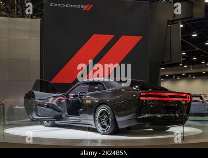 DETROIT, MI/USA - 14. SEPTEMBER 2022: Ein Charger-Konzeptfahrzeug der Marke Dayona SRT EV auf der North American International Detroit Auto Show (NAIAS). Stockfoto