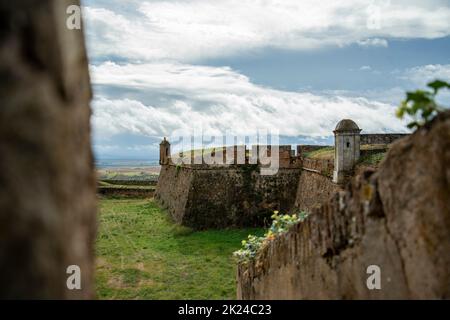 Das Fort von Santa Luzia in der Nähe der Stadt Elvas in Alentejo in Portugal. Portugal, Elvas, Oktober 2021 Stockfoto