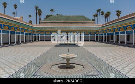 Ein Bild von einem großen Innenhof in den Bahia Palast, Marrakesch. Stockfoto