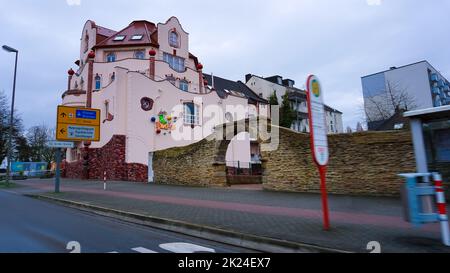 Dortmund, 28. Dezember 2021: Dortmunder Blick auf Stadt und Straße in Dortmund, Deutschland, am 28. Dezember 2021 Stockfoto