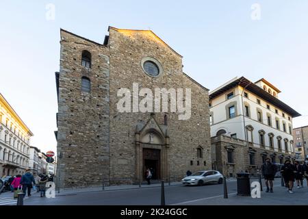 Florenz, Italien. Januar 2022. Außenansicht der Kirche des Stadtzentrums Stockfoto