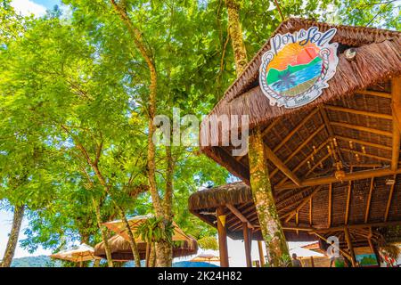 Ilha Grande Brasilien 23. November 2020 die große tropische Insel Ilha Grande Abraao Strand in Angra dos Reis Rio de Janeiro Brasilien. Stockfoto