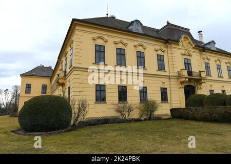 Schloss Eckartsau in Niederösterreich - Schloss Eckartsau in Niederösterreich Stockfoto