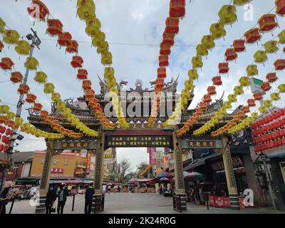 Lukang Tianhou Tempel, Zhanghua - Mar 17, 2022 : Lugang Tianhou Tempel, ein nationales Denkmal, wurde 1591 in der späten Ming-Dynastie gegründet und war es Stockfoto