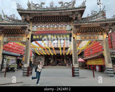 Lukang Tianhou Tempel, Zhanghua - Mar 17, 2022 : Lugang Tianhou Tempel, ein nationales Denkmal, wurde 1591 in der späten Ming-Dynastie gegründet und war es Stockfoto