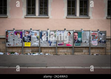 Lyon - Rhone Alpes Auvergne - Frankreich - 06. April 2022 - Ansicht der französischen Kandidaten für die Präsidentschaftswahlen 2022 Stockfoto