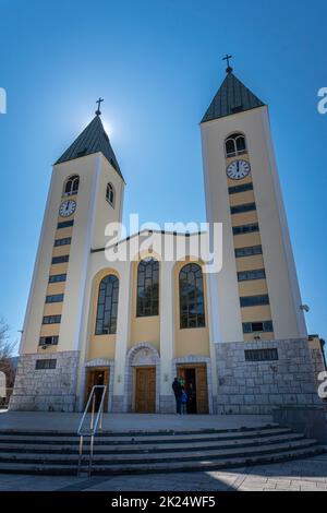 Kirche des heiligen Jakobus im Dorf Medjugorje, Bosnien und Herzegowina Stockfoto