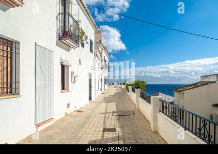 Architektur im mediterranen weißen Dorf Altea, Provinz Alicante, Spanien Stockfoto