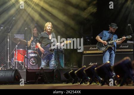 Chris Norman am 11. Juni 2022 live in der Parkbühne Wuhlheide beim traditionellen Sommerfest des Berliner Rundfunks 91,4. Stockfoto