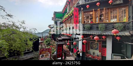 Jioufen Village, Taipei - APR 24, 2022 : wunderschöner Blick auf das Dorf Jioufen, New Taipei City, Taiwan Stockfoto