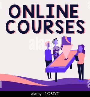 Konzeptionelle Darstellung Online-Kurse. Unternehmensübersicht revolutionieren formales Lernen durch Internet-Kollegen Zeichnen neben dem Tisch Projektionsdiagramm. Stockfoto