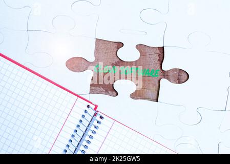Konzeptionelle Caption Cloud-Software. Wort für Programme, die beim Speichern von Daten verwendet werden, die über das Internet auf Daten zugreifen. Ein unvollendetes Puzzle mit weißem Puzzle-Muster und fehlendem Letztem Stück erstellen Stockfoto