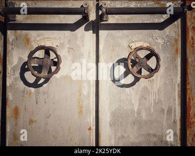 Ventilrad der Ölleitung aus rostfreiem Eisen Stockfoto