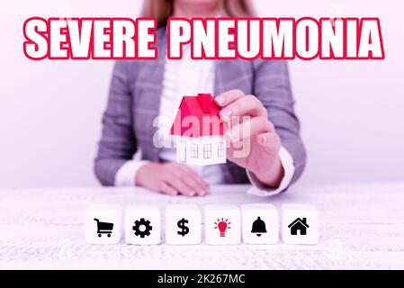 Begrifflicher Titel schwere Pneumonie. Geschäftskonzept akute Erkrankung, die durch eine Entzündung des Lungengewebes gekennzeichnet Ist Eine junge Dame Orbusinesswoman Holding oder Presecting Home in Business Outfit Stockfoto