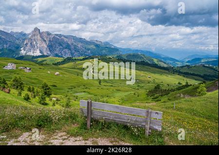 Pralongia Plateau in den Dolomiten Stockfoto