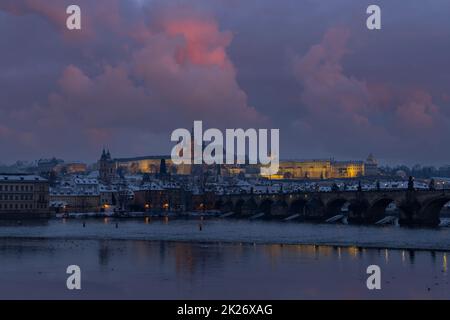 Hradcany im Winter, Prag, Tschechische Republik Stockfoto