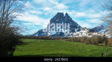 Bild du Midi Ossau in den französischen Pyrenäen Stockfoto