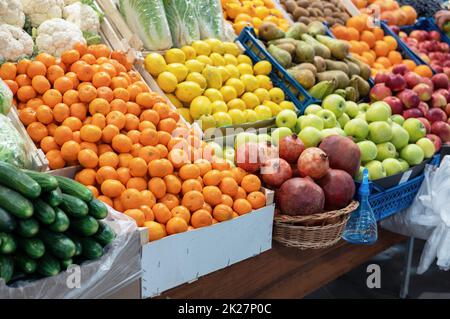 Auswahl an frischen Früchten Stockfoto