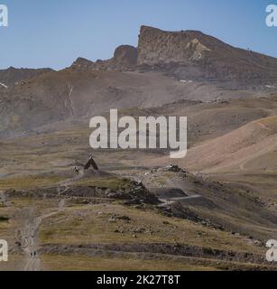 Veleta Summit und Virgen de las Nieves Stockfoto