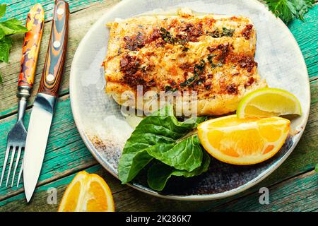 Gebratene Fischfilets in Orangenöl. Stockfoto