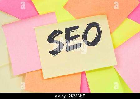 SEO Search Engine Optimization for Websites Internet Computer Note Paper Stockfoto