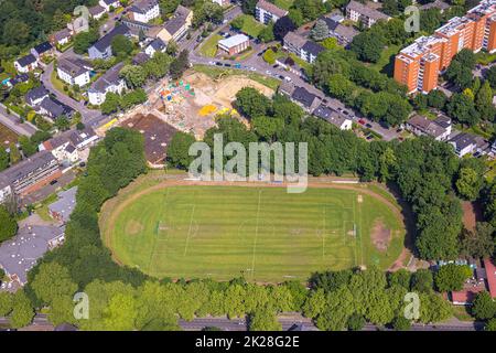 Luftaufnahme, Baustelle am Sportplatz Dorstener Straße, Zweckel, Gladbeck, Ruhrgebiet, Nordrhein-Westfalen, Deutschland, Bauarbeiten, Bui Stockfoto