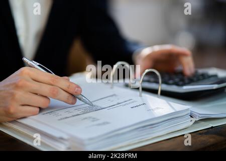 Öffentlicher Datensatz Für Steuerbuch Stockfoto