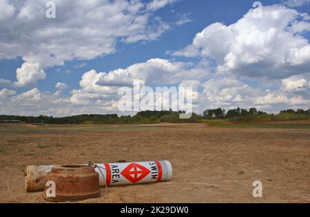 Schwimmgebiet in Dry Lake - am späten Nachmittag Lake Tyler in East Texas Stockfoto