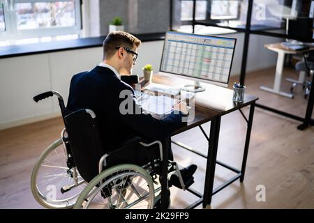 Medizinische Rechnung Und Kontocodes Elektronisches Audit Stockfoto