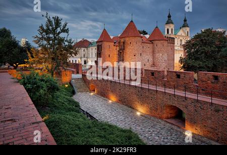 Warschau Barbican und Stadtmauern Warszawa Barbakan Stockfoto