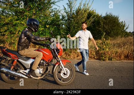 Fahrkurs auf Motordrome, Motorradschule Stockfoto