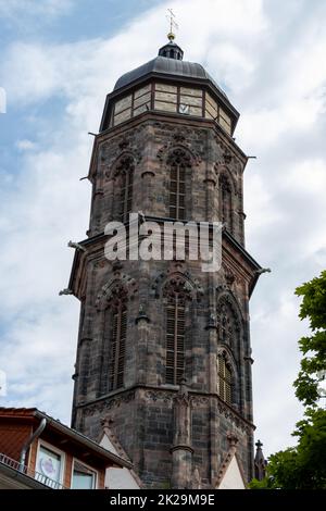 Die evangelische Lutherische Pfarrkirche St. Jacobi in der Altstadt von GÃ¶ttingen in Niedersachsen ist eine gotische Kirche mit drei Schiffen, die zwischen 1361 und 1433 erbaut wurde. Der Kirchenpatron ist James der Ältere. Mit 72 Metern Höhe ist der Kirchturm das höchste Gebäude Stockfoto