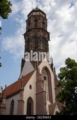 Die evangelische Lutherische Pfarrkirche St. Jacobi in der Altstadt von GÃ¶ttingen in Niedersachsen ist eine gotische Kirche mit drei Schiffen, die zwischen 1361 und 1433 erbaut wurde. Der Kirchenpatron ist James der Ältere. Mit 72 Metern Höhe ist der Kirchturm das höchste Gebäude Stockfoto
