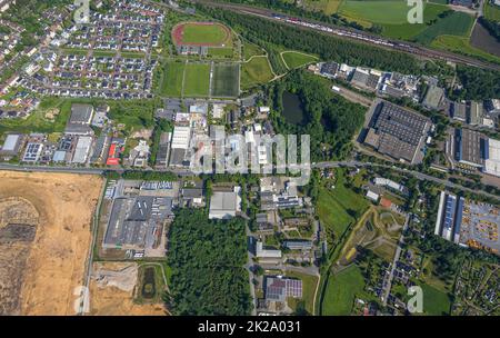 Luftaufnahme der ehemaligen Trabrennbahn Recklinghausen mit angrenzender Blitzkuhlenstraße, Hillerheide, Recklinghausen, Ruhrgebiet, Nordrhein-Westfalen Stockfoto