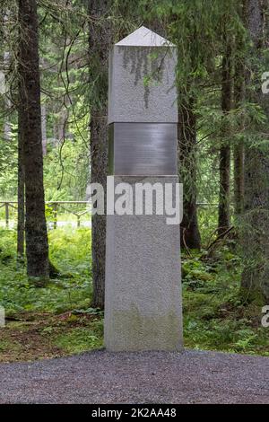 Ekne, Norwegen - 05. Juli 2022: Falstad war ein deutsches Internier- und Durchgangslager während des Zweiten Weltkriegs. Mehr als 200 Gefangene wurden im nahegelegenen f angeschossen Stockfoto