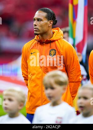WARSCHAU, POLEN - 22. SEPTEMBER: Virgil van Dijk (c) aus den Niederlanden während der UEFA Nations League Ein Spiel der Gruppe 4 zwischen Polen und den Niederlanden bei der PGE Narodowy am 22. September 2022 in Warschau, Polen (Foto: Andre Weening/Orange Picles) Stockfoto